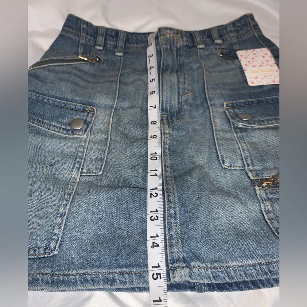 NWT Free People - We The Free Avenue Mini Denim Skirt Size 26 - Picture 8 of 15